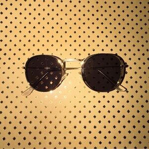 🆕 NEW Unisex UV400 Gold and Black Sunglasses